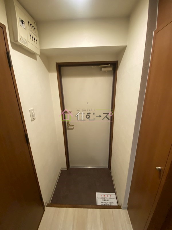 ウィングス 玄関