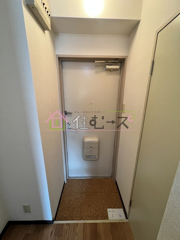 キャナル新北野 玄関