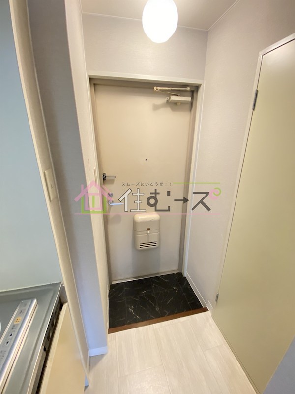 マンションパルス 玄関