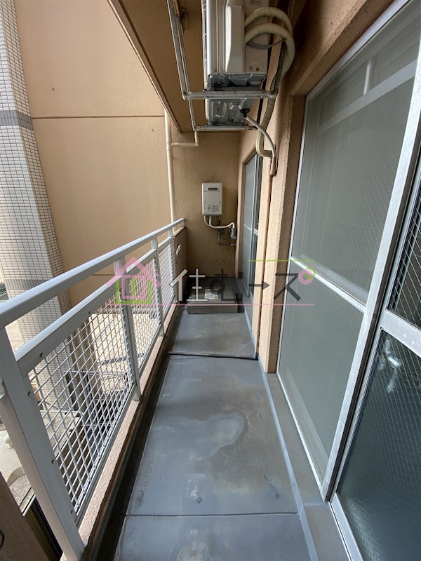 ホワイトハイツカドタ ベランダ