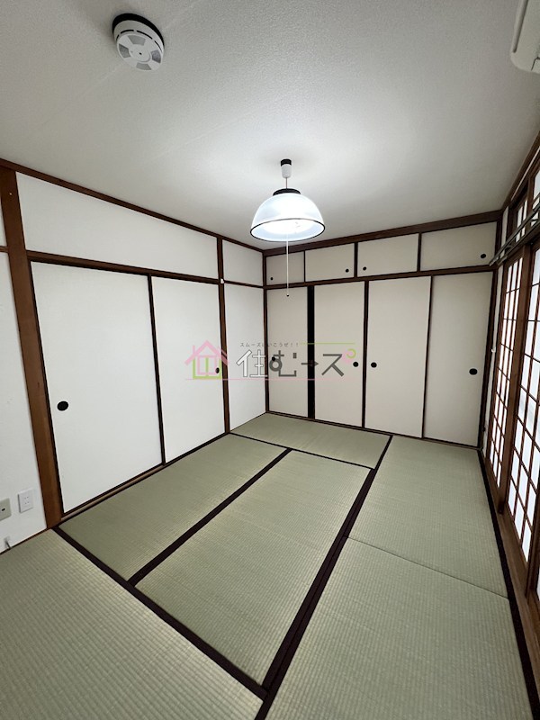 サンマンション新大阪 ベッドルーム