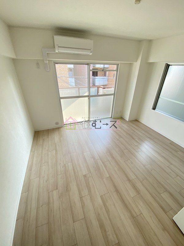 クレール上新庄 ベッドルーム