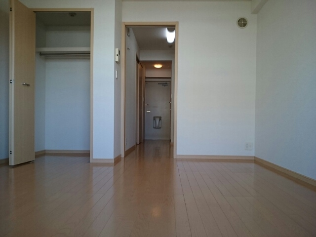 リバーコート浅香 リビング