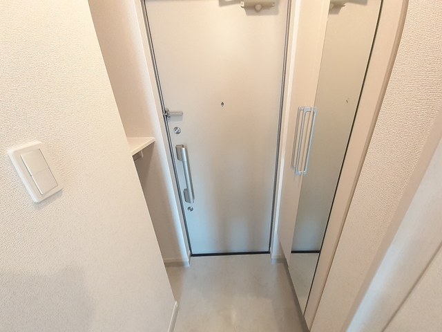 プリムローズ 玄関