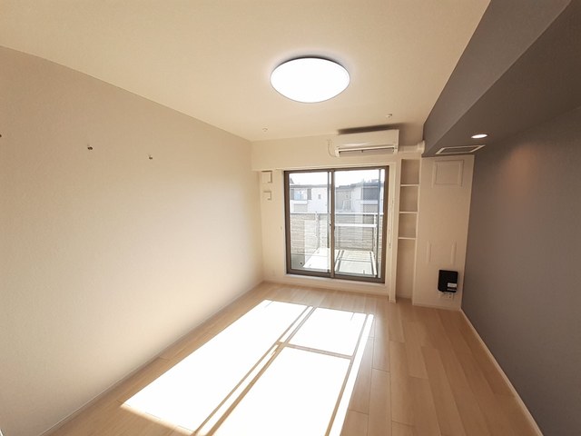 プリムローズ リビング