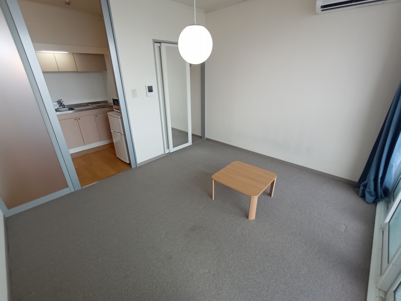 レオパレスルナⅠ ベッドルーム