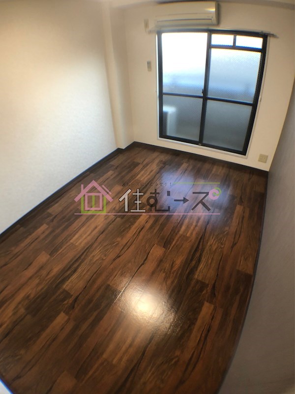 エミネンスヨシムラ ベッドルーム