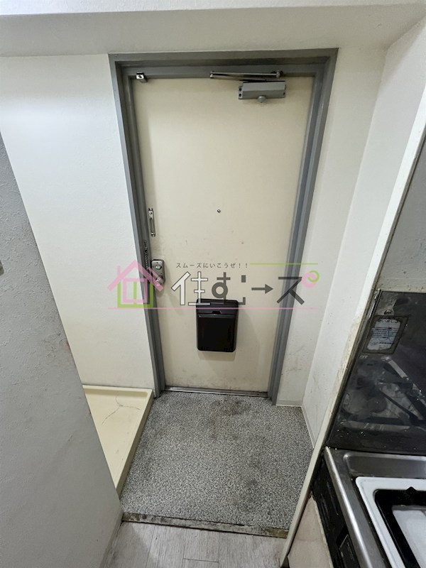 レナジア舎利寺 玄関