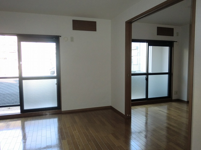 ボニ－トティエラ リビング