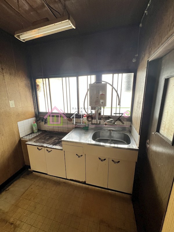 西田文化 キッチン