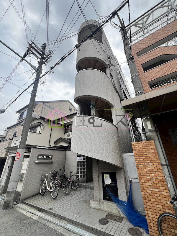 ホワイトイン 外観