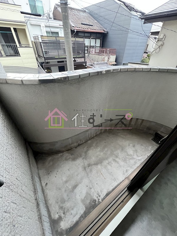 ホワイトイン ベランダ