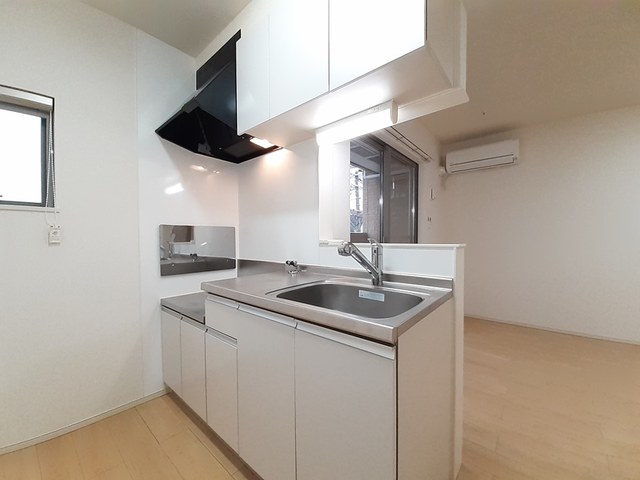 カ－サプラシ－ド キッチン