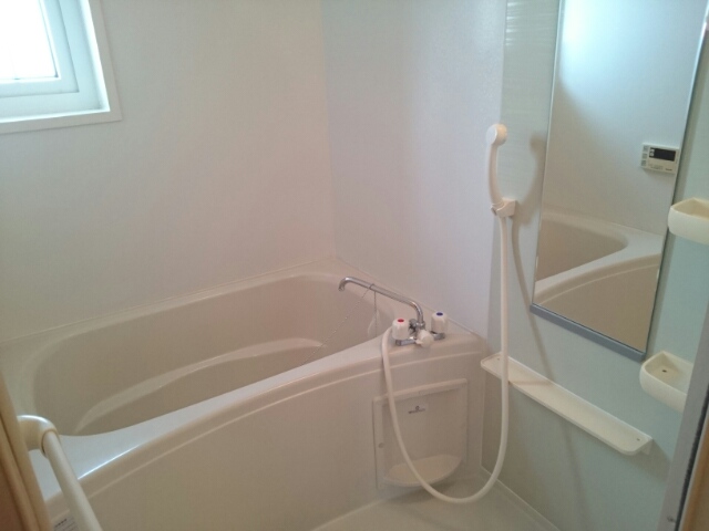 ブリランテＡ 風呂画像