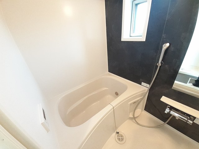 グレイスヒルズ　ウエガハラⅡ 風呂画像