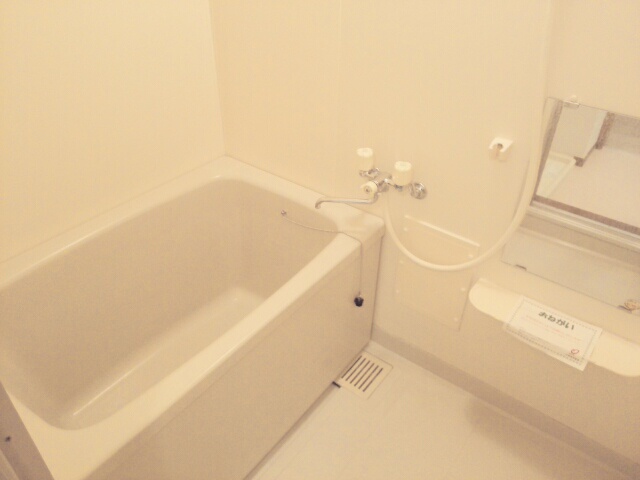 グリ－ンコ－トⅡ番館 風呂画像