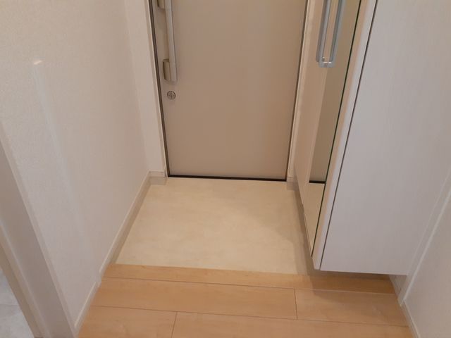 グランフォレスト 玄関