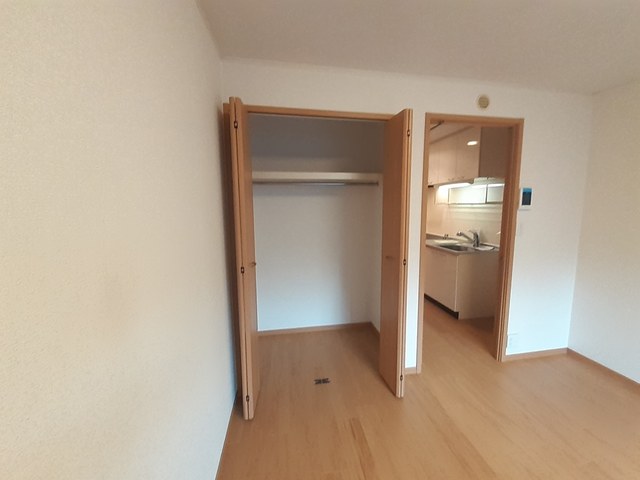 シャロルエヌ その他4