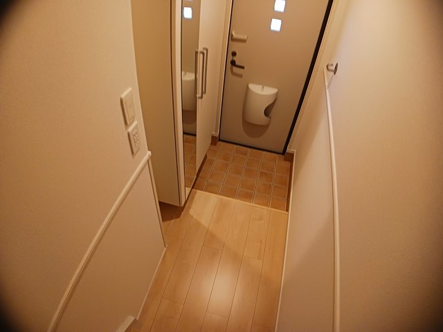 フィオーレ　くみのき 玄関