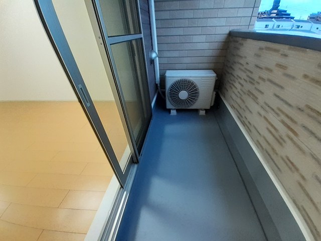 ピュア　ウエスト ベランダ