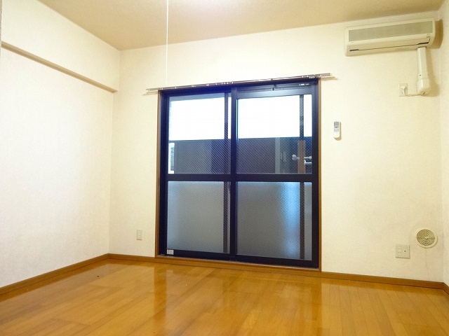 一風館 リビング