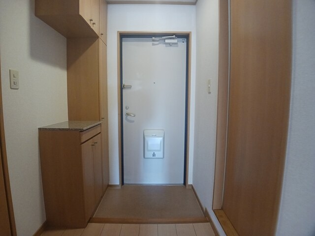 フェニックス赤松 玄関