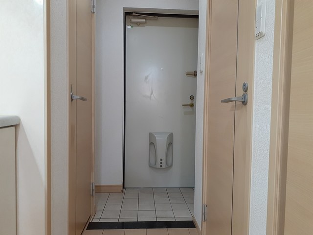 ユーヴェＳ 玄関