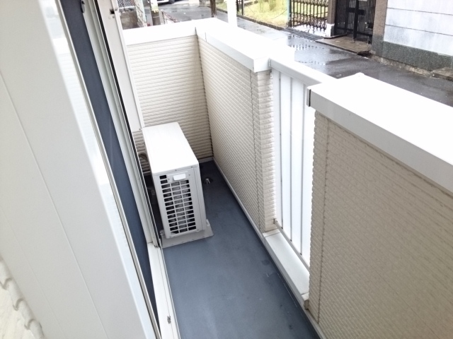 シス・アムール ベランダ