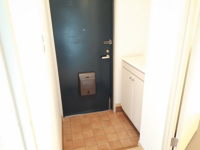 フリーダム常吉 玄関