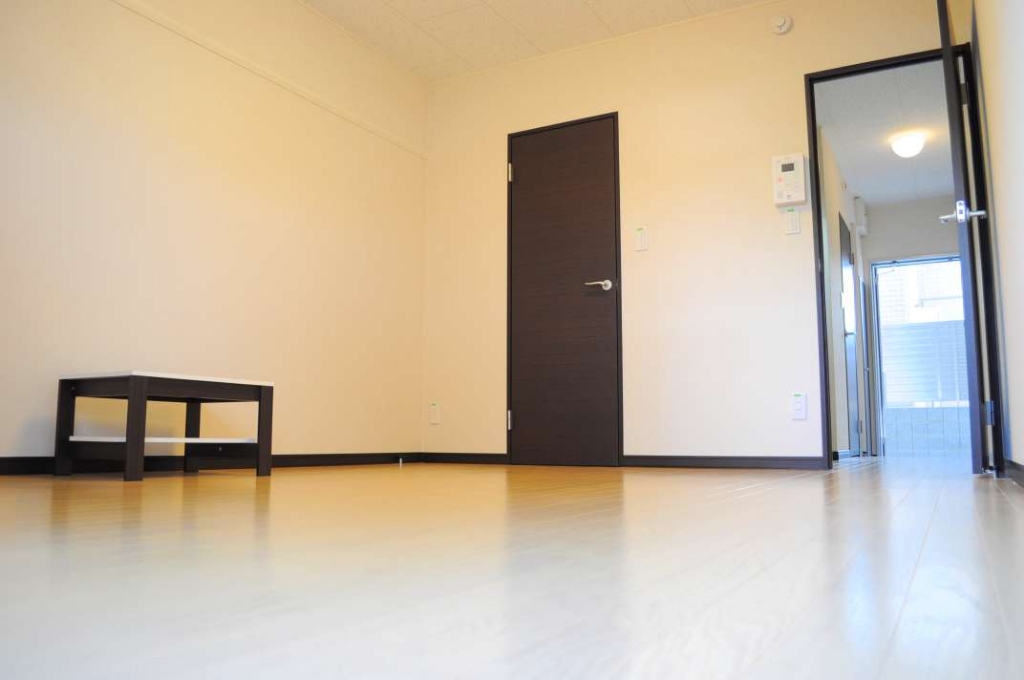 レオネクスト南本町 リビング