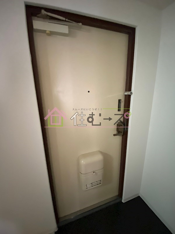 カルム四天王寺 玄関