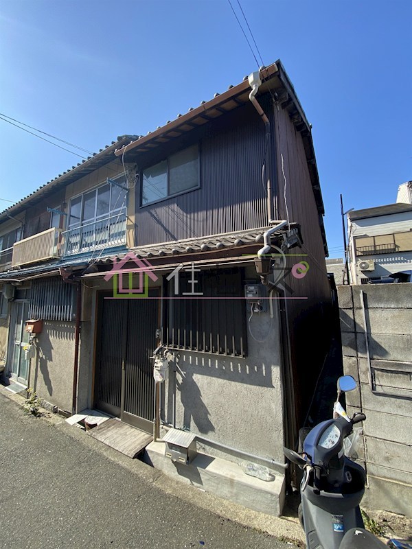 南恩加島連棟長屋 外観