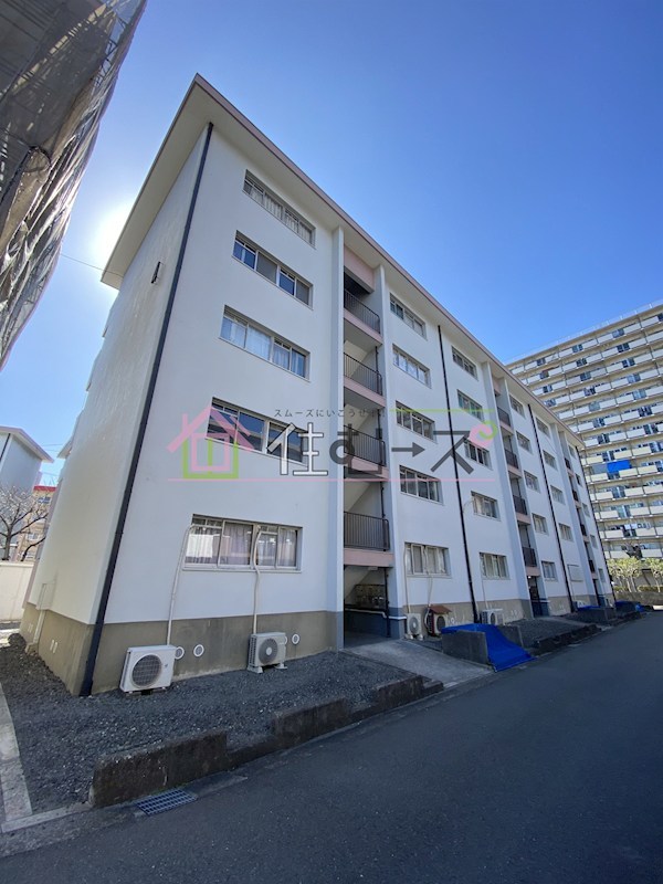 南港厚生年金共同住宅4号棟 外観