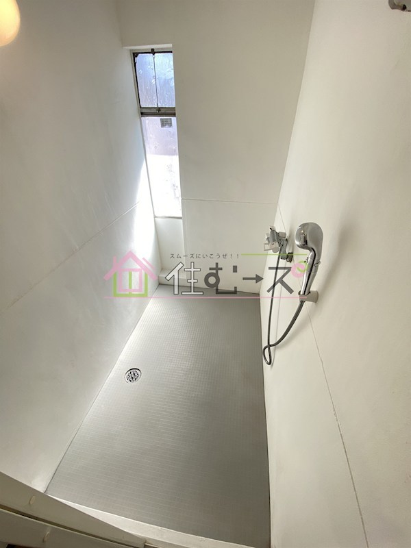 南港厚生年金共同住宅4号棟 風呂画像