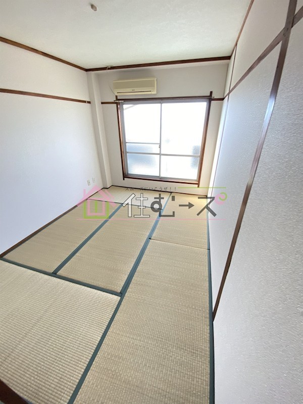 和幸マンション ベッドルーム