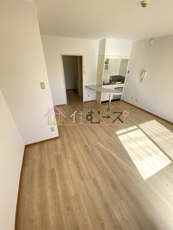 シャトーイズミ リビング