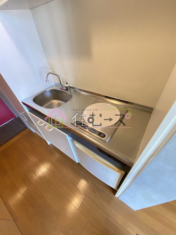 メネダス キッチン