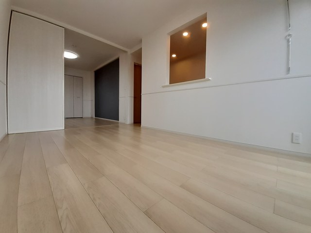 シャイン泉 リビング