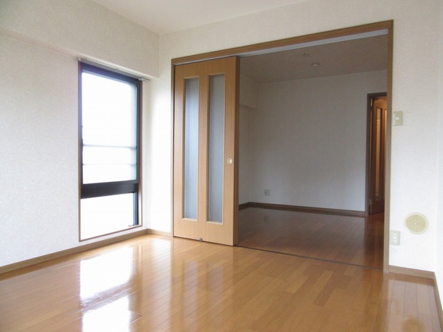 リヴェールうねのⅡ リビング