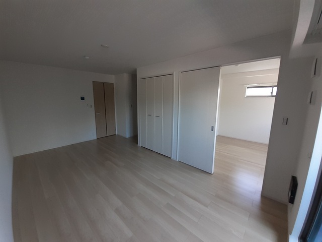 ヴィアソーレ摂津 リビング