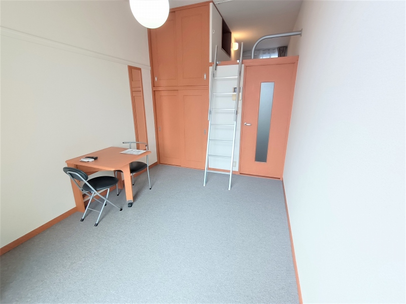 レオパレスサン・ビレッジⅡ ベッドルーム