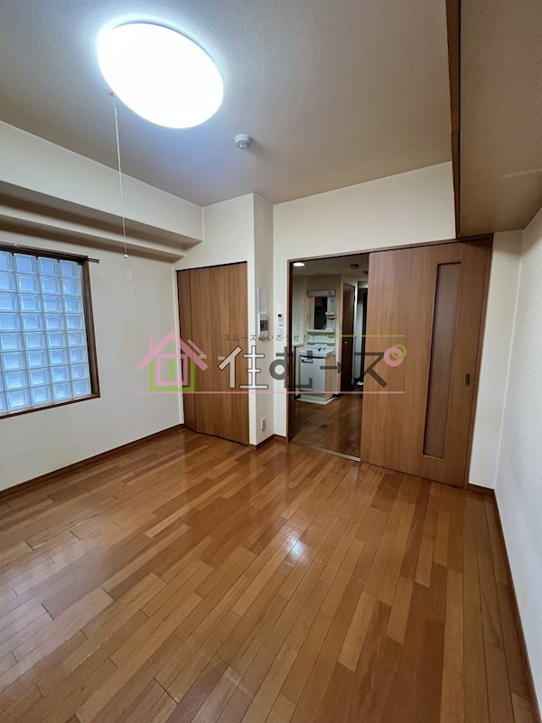 エステムコート心斎橋アルテール リビング