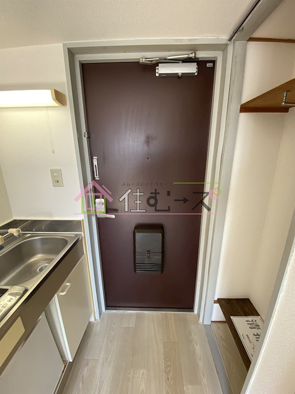 ジオナ本田 玄関