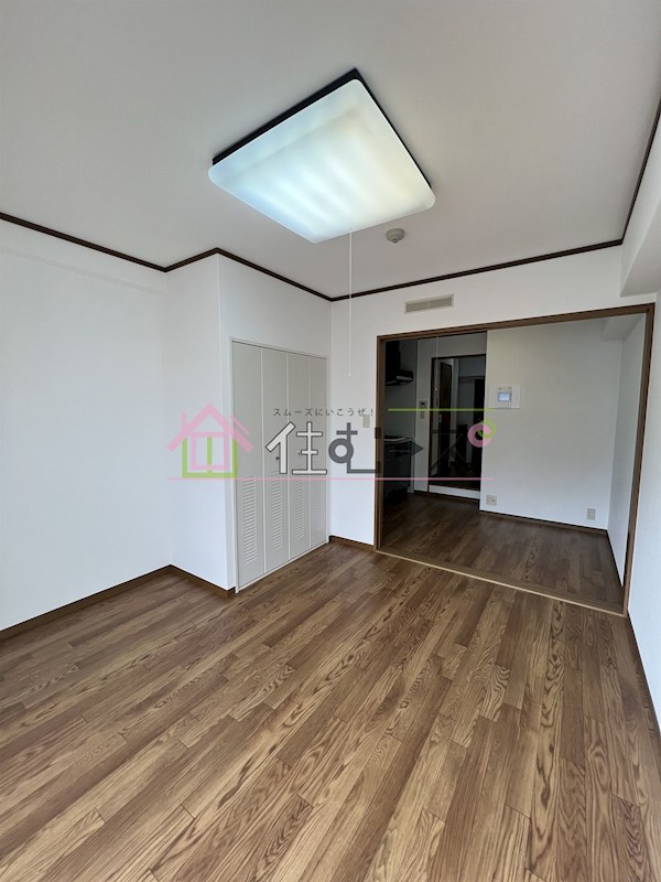 ノルデンハイム新大阪Ⅱ リビング