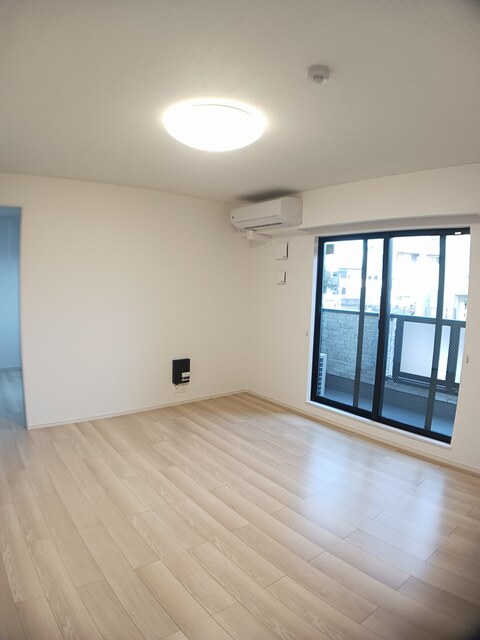 アロ・ラウレア　Ｋ リビング