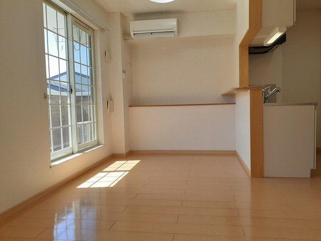 プロムナード笹部 リビング