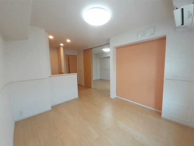 アンダンテ郡津 リビング