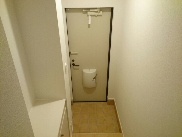 グラン・ソレイユ 玄関