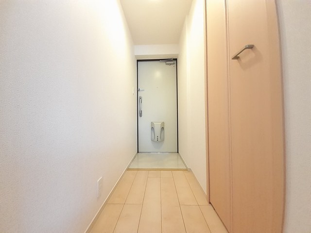 フェリス　ウィステリア 玄関