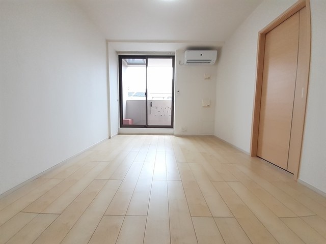 フェリス　ウィステリア リビング